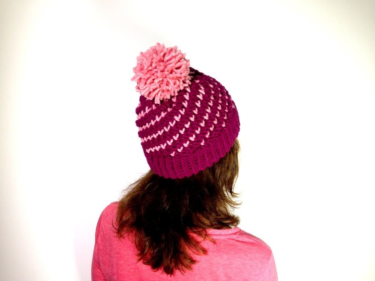 How to Loom Knit a Bicolor Mini Hearts Spiral Hat (DIY Tutorial)