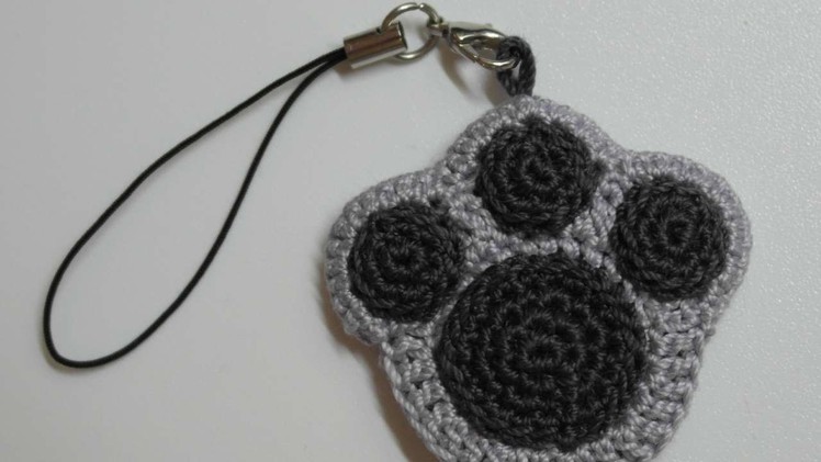 How To Make A Cute Crocheted Cats Paw Charm - DIY Style Tutorial - Guidecentral