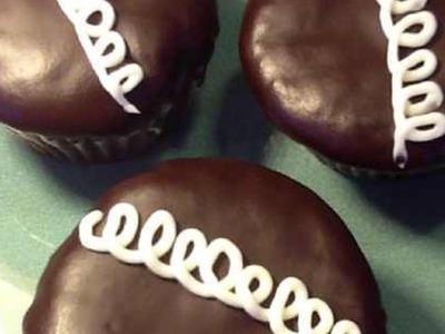 How To Make Delicious Homemade Hostess Cupcakes - DIY Food & Drinks Tutorial - Guidecentral