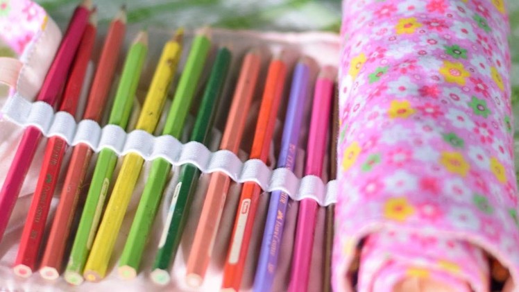 How To Make Your Own Rolled Fabric Pen Holder - DIY Crafts Tutorial - Guidecentral