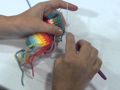 How to Change a Yarn and Weave in Ends in Crochet