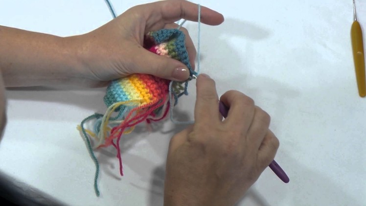 How to Change a Yarn and Weave in Ends in Crochet