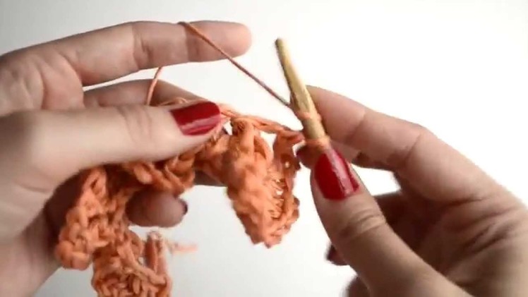 How to crochet Crocodile stitch | We Are Knitters