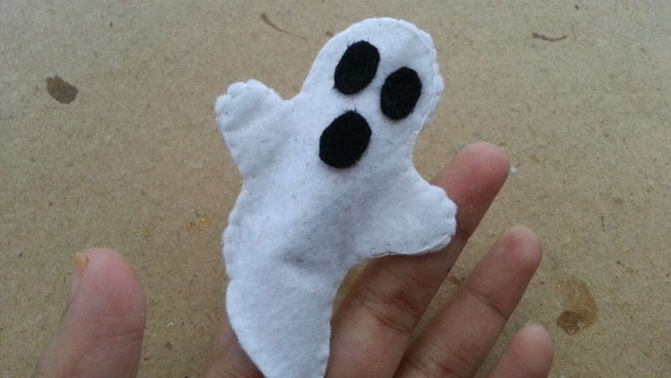 How To Make A White Ghost Finger Puppet - DIY Crafts Tutorial - Guidecentral