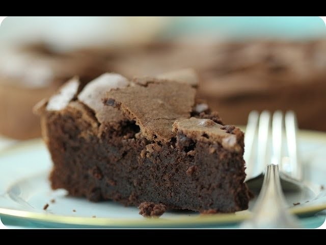 How to Make Chocolate Souffle Cake