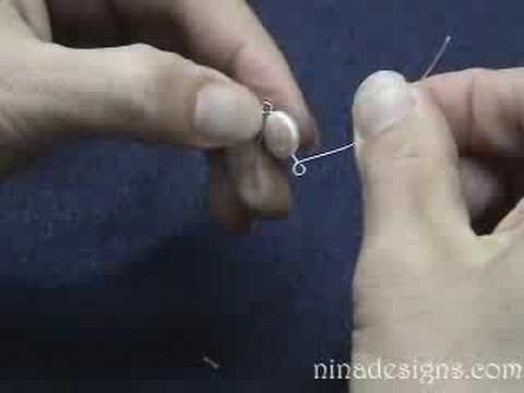 How to wire-wrap links to make your own jewelry