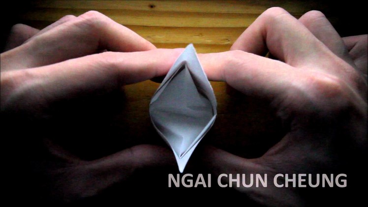Origami Paper Crown (Tutorial)