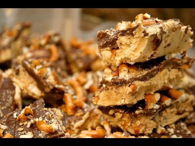 Peanut Butter Pretzel Bars (NO BAKE dessert recipe)