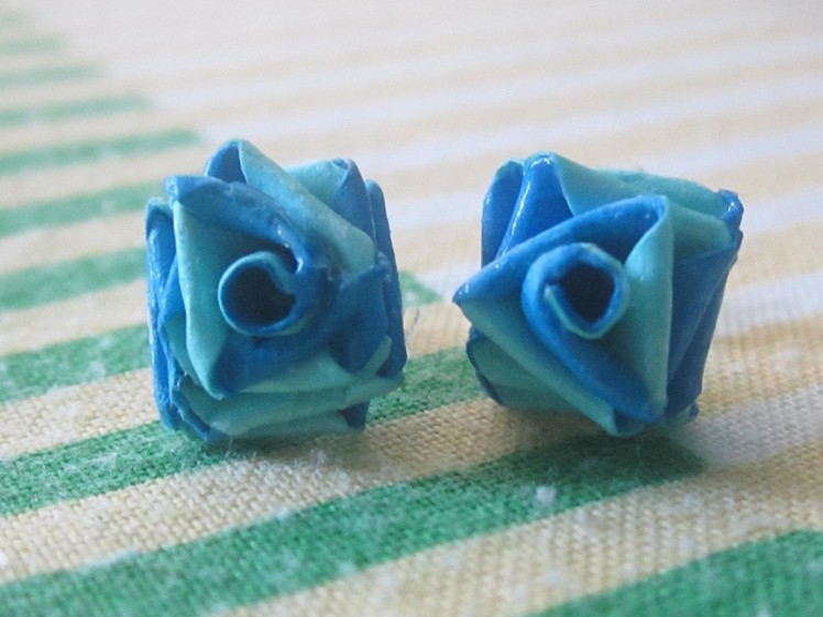 Double colour quilling paper rose studs. . 
