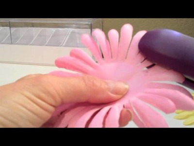 How to flatten flower hair bows or petals