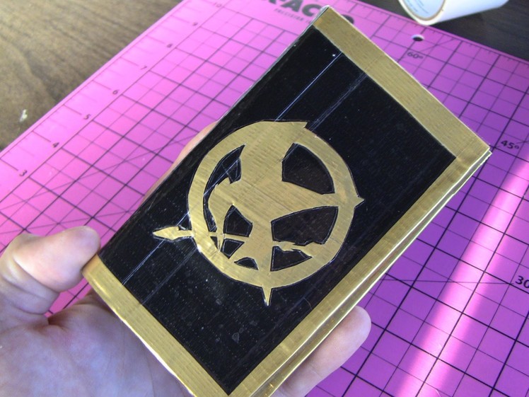 Hunger Games wallet time lapse