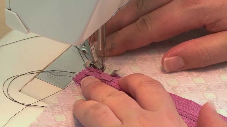 How to sew a lap zipper