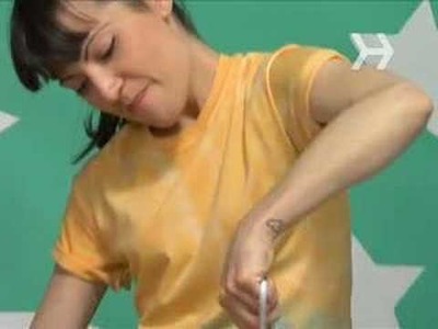 How to Tie-Dye a T-Shirt