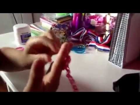 Rainbow loom collier  petit collier simple et très facile!!!