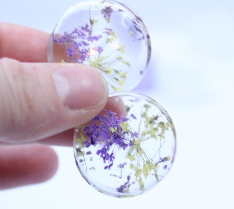 How to make Dried Flower Ear Plug.Tunnels with Silicone Molds and Resin