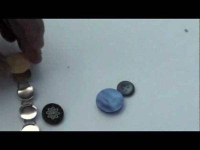 5 Minute Button Bracelet DIY