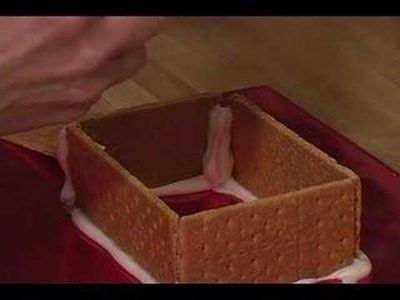 How to Make Graham Cracker Gingerbread Houses : Using Icing to Assemble a Graham Cracker Gingerbread House