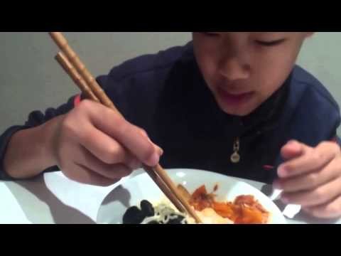 How to Use Chopsticks Easily For Beginners