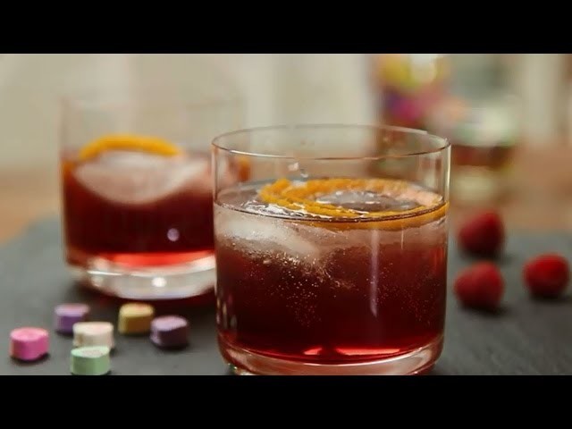 Valentine's Recipes - How to Make the Scarlet Kiss Cocktail