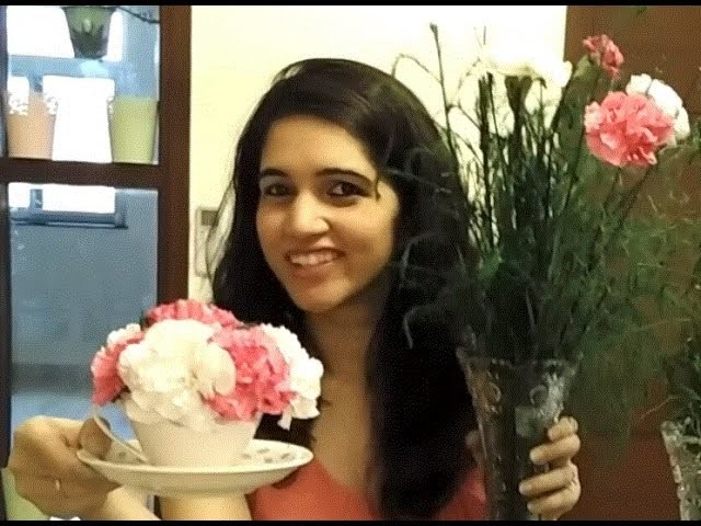 DIY Flower Arranging in a Tea Cup