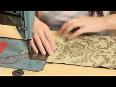 How to Make a Coin Purse : Sewing The Lining in A Coin Purse