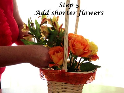 How To Make a Floral Gift Basket