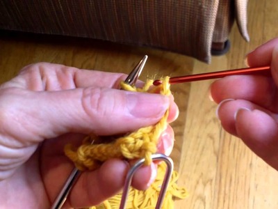 Fixing a Dropped Selvedge Stitch--Tip of the Week--05.09.14-1.1