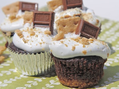 Divas Can Cook - S'more Cupcakes & Marshmallow Frosting!