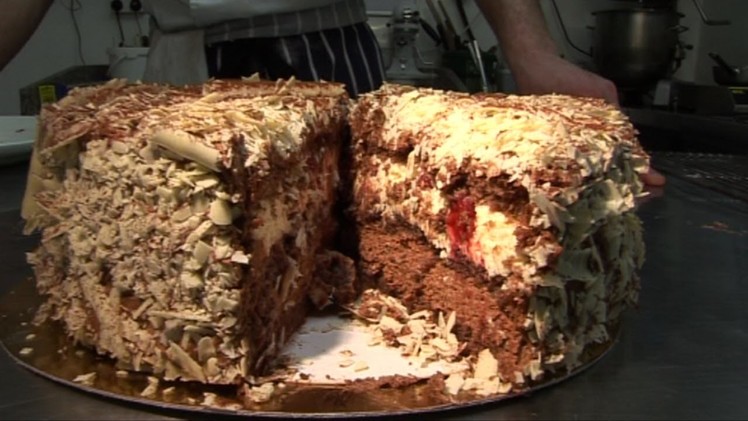 SAVEURS HOW TO MAKE A CHOCOLATE FOREST MOUSSE GATEAU WITH CHEF JULIEN PICAMIL FROM DARTMOUTH UK