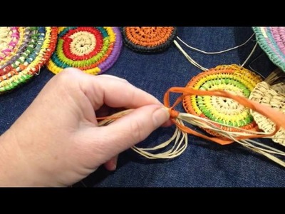 Craft School Oz - Starting a circle for a coiled basket using a magic circle.