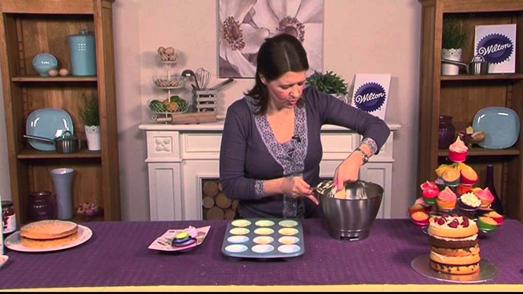How to Scoop with Wilton | Craft Academy