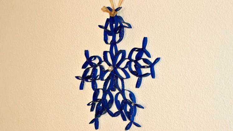 How To Create A Paper Roll Christmas Decoration - DIY Crafts Tutorial - Guidecentral