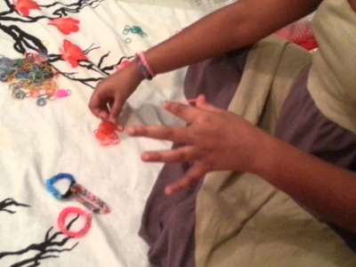 How to make loom bands - the cute way