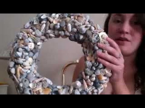 DIY HOW TO Make a seashell wreath Do it yourself