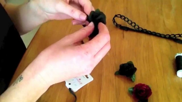 DIY ~ How to make a flower garland hair accessory ~ Tania Raven
