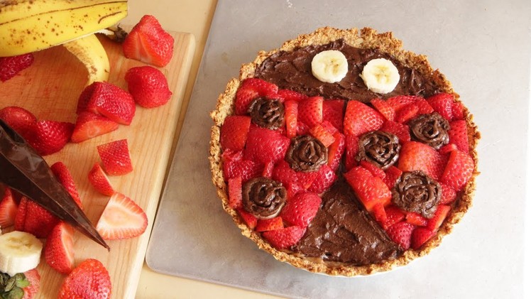 Ladybug Decorated Strawberry Tart Recipe | Sweet Tarts