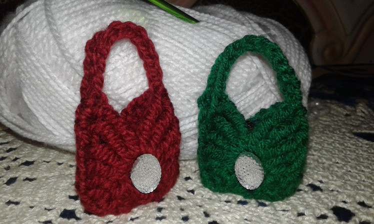 MINI BAGS IN CROCHET FOR KEYCHAINS OR souvenirs - how to