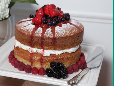 Buttermilk Cake with Mascarpone Cream & Berries: Howdini Cakes