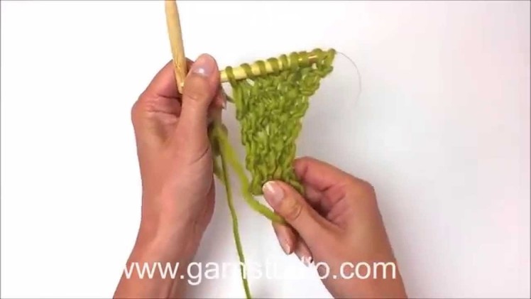 DROPS Knitting Tutorial - Beginning of shawl in garter stitch with fans in DROPS 165-29