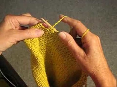 HOW TO UNRAVEL YARN METHOD ONE