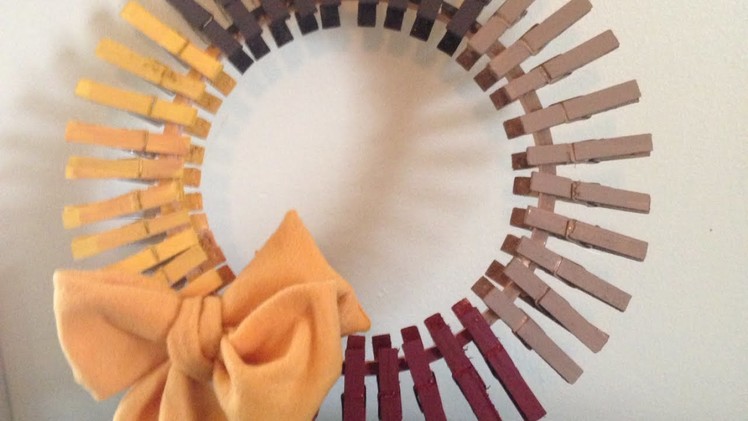 How To Make a Simplistic Thanksgiving Wreath - DIY Home Tutorial - Guidecentral
