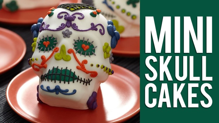 How to Make Day of the Dead Mini Skull Cakes