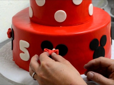 How to make decorate a Mini Mouse cake