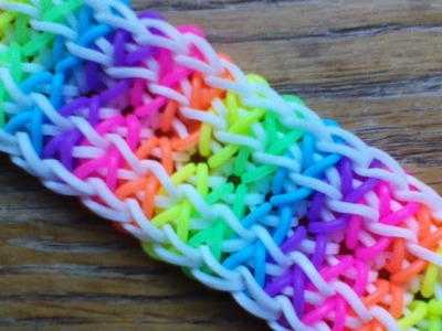 NEW Rainbow Loom Bokeh-ish Bracelet