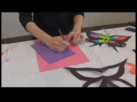 Children's Crafts: Paper Butterfly Sun Catchers : Butterfly Sun Catchers: Choosing Shape