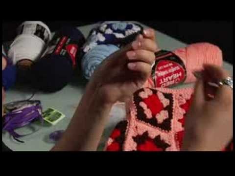 How to Crochet a Bag : Crochet: Prepare Needle & Thread