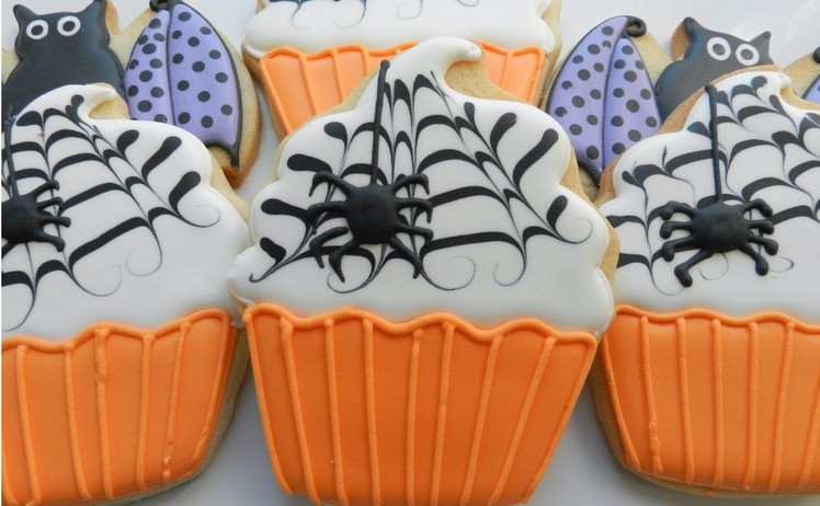 How to Decorate a Spooky Cupcake Cookie