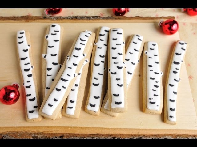 HOW TO DECORATE BIRCH COOKIES WITH ROYAL ICING, HANIELA'S
