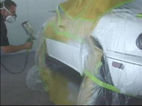 How to Restore a Car's Paint Job : How to Spray Car Paint with Clear Coat