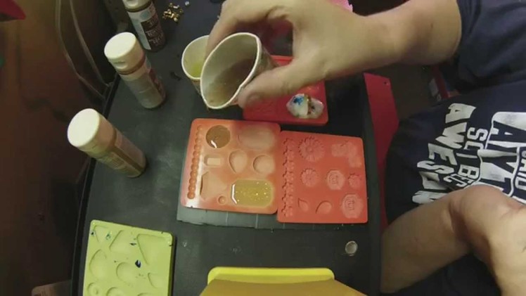 Mixing resin with craft paints for difrent colors